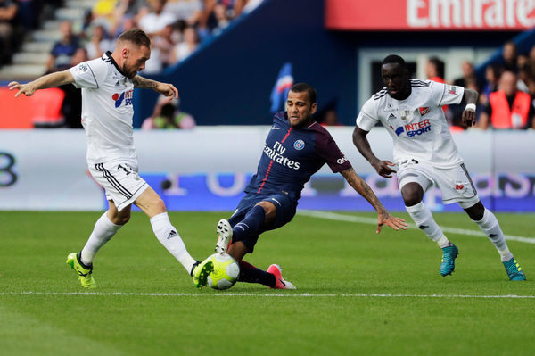 Les Herbiers vs PSG