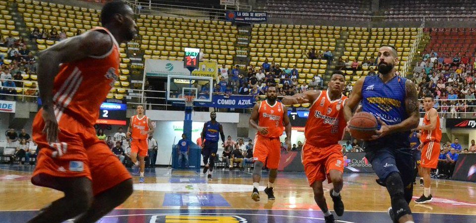 Panteras vs Trotamundos