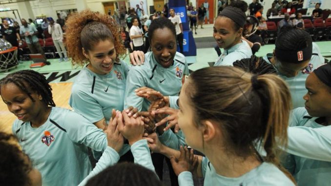 39086565_10155632069787918_3036361657149292544_n New York Liberty Nữ vs Los Angeles Sparks Nữ