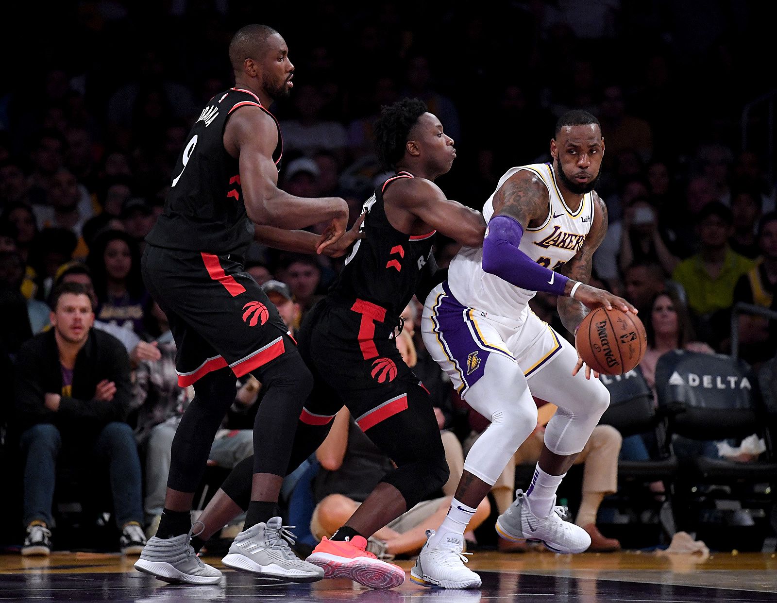 Los Angeles Lakers vs Toronto Raptors