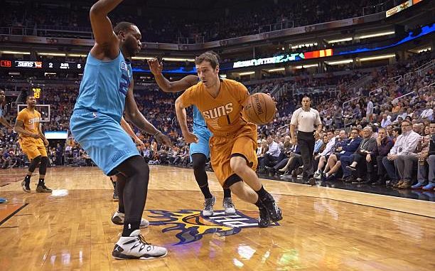 Phoenix Suns vs Charlotte Hornets