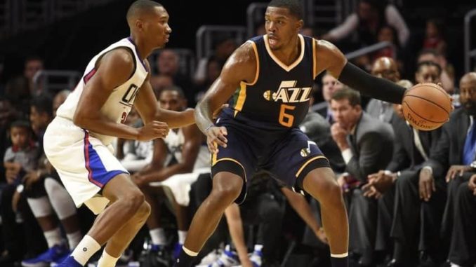 9600759-joe-johnson-wesley-johnson-nba-preseason-utah-jazz-los-angeles-clippers-850x560