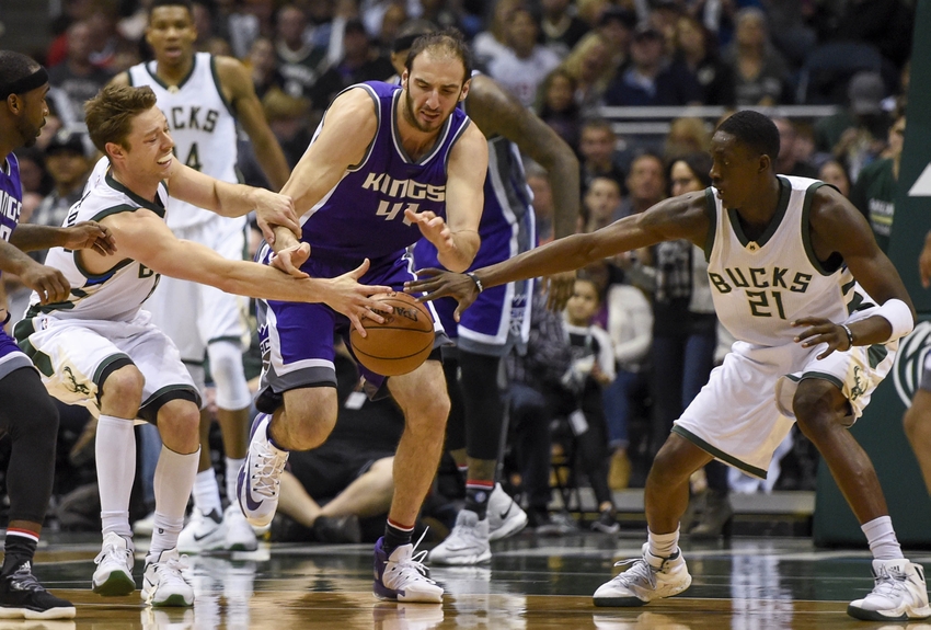Sacramento Kings vs Milwaukee Bucks