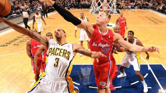 152062915_Clippers_Pacers_Hoskins209_crop_north
