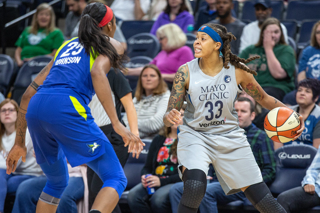 Minnesota Lynx vs Dallas Wings