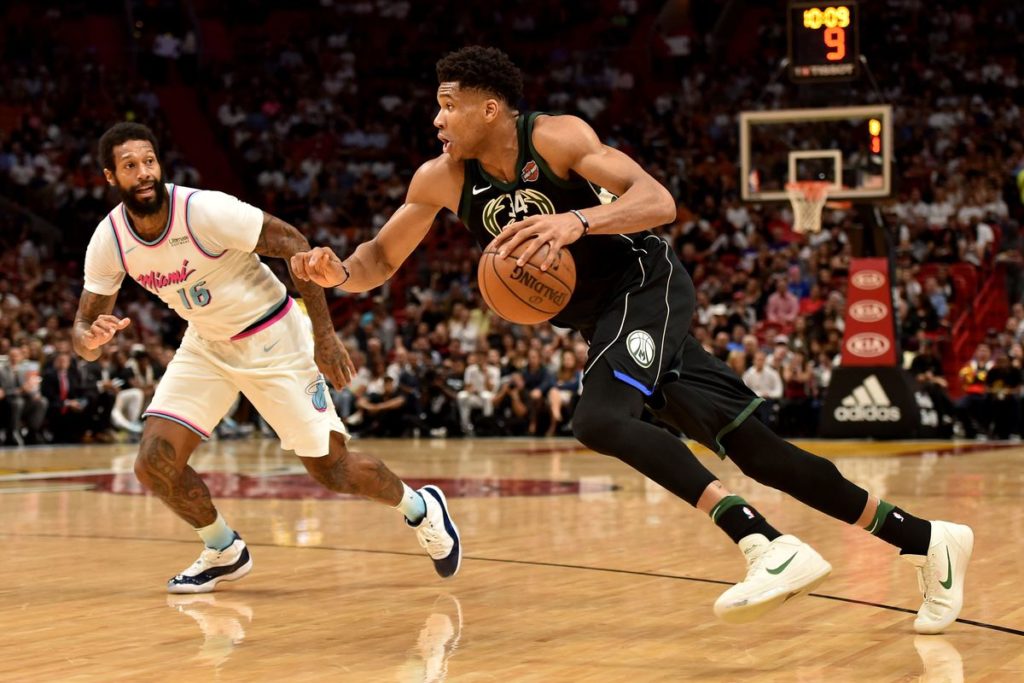 Milwaukee Bucks vs Miami Heat 