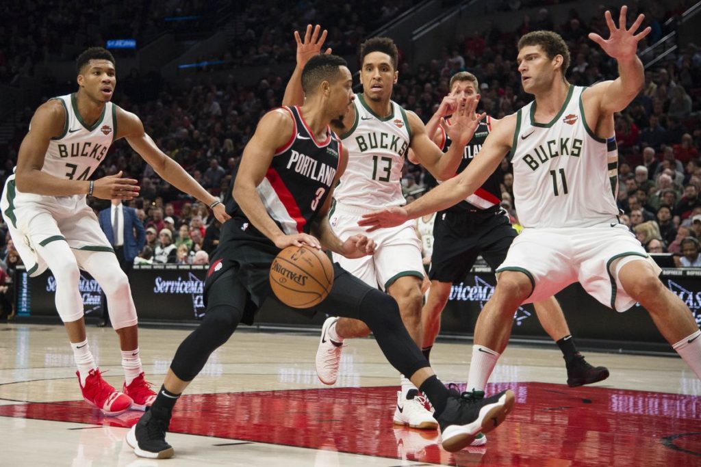 Milwaukee Bucks vs Portland Trail Blazers