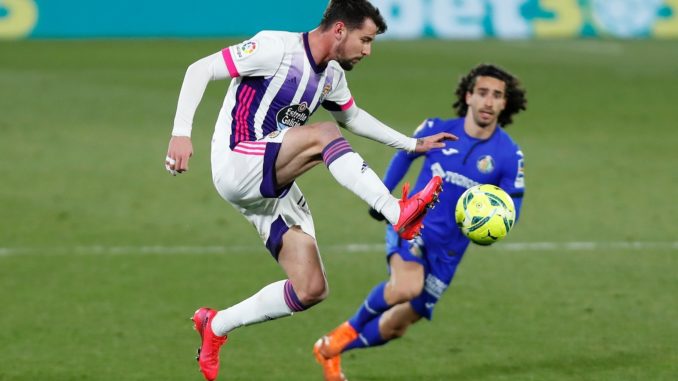 Real-Valladolid-vs-Valencia-soi-keo-2
