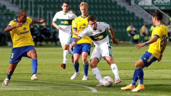 Soi kèo Getafe vs Elche, 20h00 ngày 21/3: Thời cơ đã đến