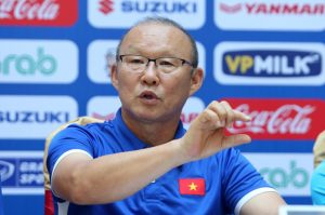 HLV Park Hang-seo trong cuộc họp báo chính thức về đội tuyển Việt Nam Các trận đấu tại vòng loại WC