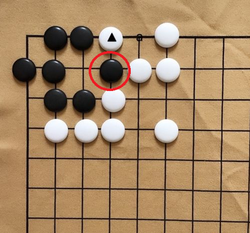 Ván cờ kết thúc khi hai bên không muốn đánh tiếp Hướng Dẫn Cách Chơi Đánh Cờ Vây Cơ Bản Cho Người Mới