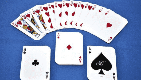 cach-choi-mau-binh-online-2.jpg Bài Mậu Binh Là Gì? Hướng Dẫn Chơi Bài Mậu Binh Dễ Hiểu