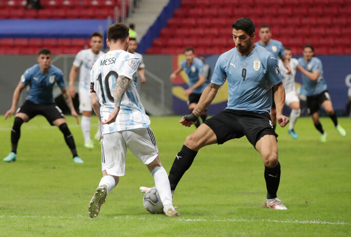 Có đến 2 nước đăng cai chủ nhà Điểm Khác Biệt Ấn Tượng Trong Mùa Giải Copa America 2021