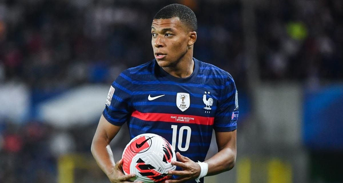 PSG từ chối Real Madrid, cương quyết giữ Mbappe ở lại Bị PSG từ chối, Real Madrid sẽ mua Mbappe vào năm 2022?