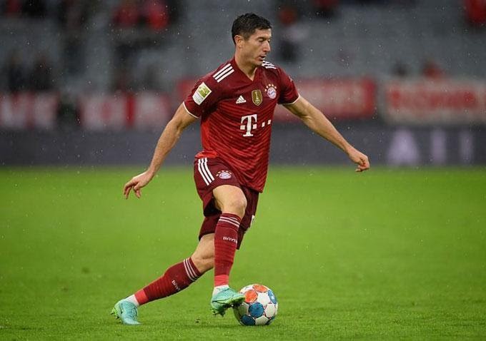 Lewandowski hiện tạm dẫn thứ 3 top ghi bàn nhiều nhất tại Champions League Top ghi bàn Champions League sau 2 lượt đấu vòng bảng