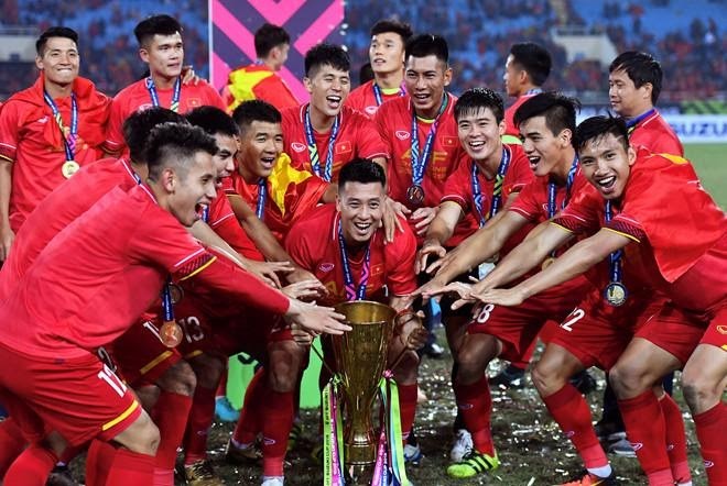 “Những chàng trai áo đỏ” vui mừng với chiếc cup vô địch 2018 Các đội bóng ở ĐNA đã chuẩn bị AFF Cup 2020 như thế nào?