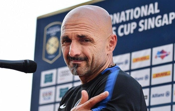 Nhà cầm quân 62 tuổi từng có một khoản thời gian gắn bó với Inter Milan Napoli – Inter đối đầu và cuộc tái duyên của HLV Spalletti