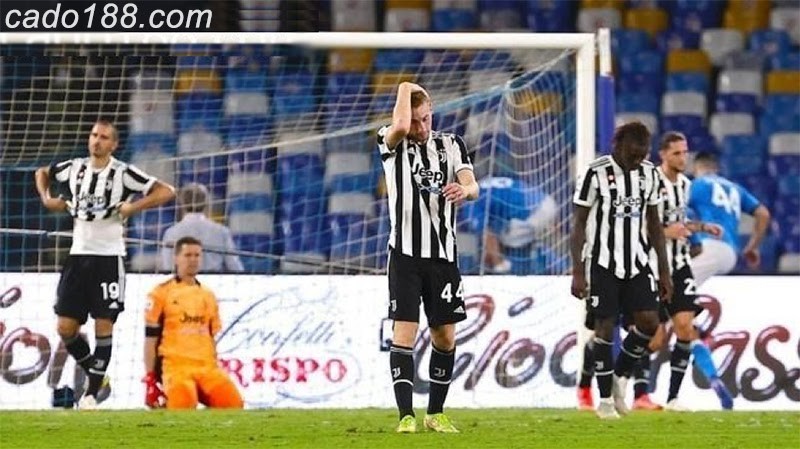 Vụ gian lận này không lớn như Calciopoli nhưng cũng sẽ khiến Juve khủng hoảng nặng Juventus bị điều tra gian lận, Calciopoli có trở lại?