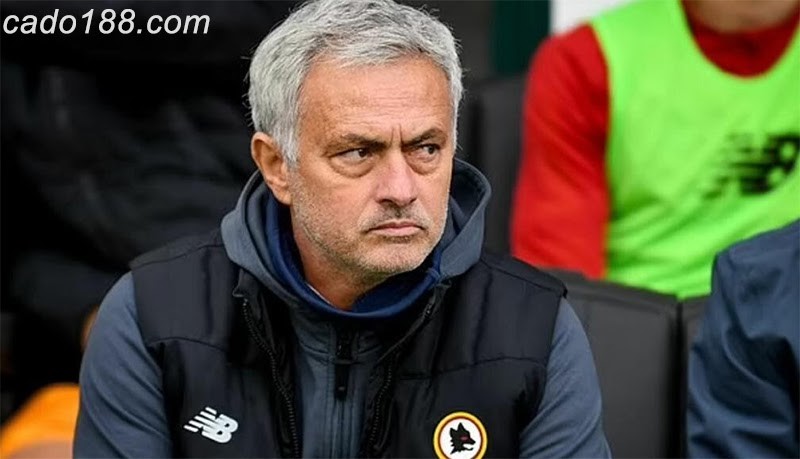 Thời đại AS Roma dưới thời Mourinho nhanh chóng kết thúc Triều đại Mourinho tại AS Roma: phong độ nhất thời