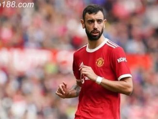 Fernandes – Salah trì hoãn gia hạn hợp đồng với CLB