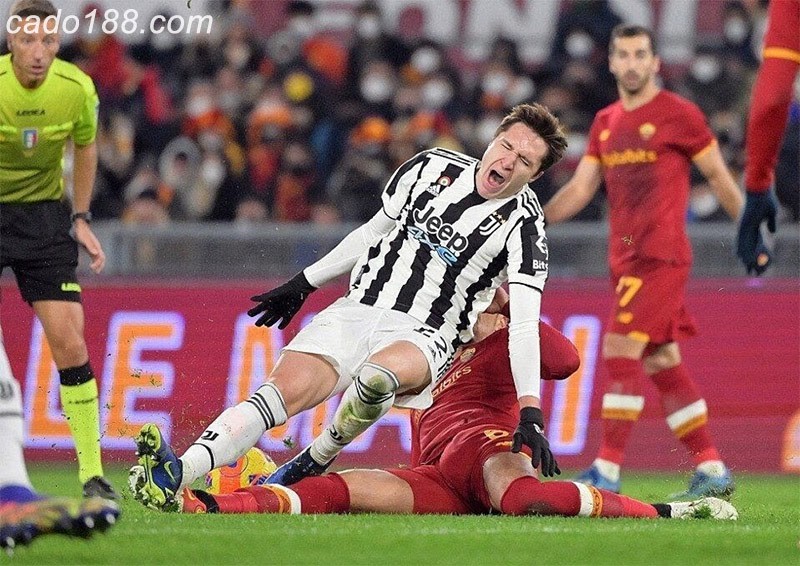Cầu thủ có nguy cơ phải nghỉ thi đấu đến hết mùa giải này Sao Juventus gặp chấn thương nặng, nguy cơ nghỉ hết mùa