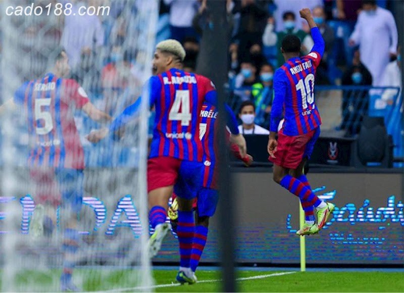 Dù thất bại trước kình địch hàng đầu, nhưng Barca vẫn mang đến một tín hiệu lạc quan Barcelona tạo ấn tượng dù thất bại trước Real Madrid