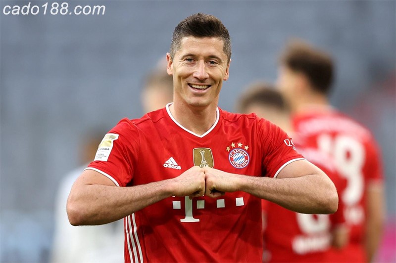 Lewandowski sẽ tạo nên một lịch sử mới của Bundesliga Lewandowski có thể phá kỷ lục ghi bàn tại Bundesliga?