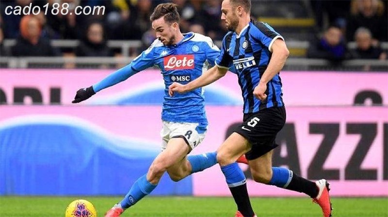 Inter Milan vs Napoli được nhiều khán giả kỳ vọng là trận đấu hấp dẫn Serie A: Milan đại thắng, Inter chia điểm với Napoli