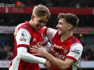 Thắng Brentford, Arsenal bức phá trong cuộc đua Top 4