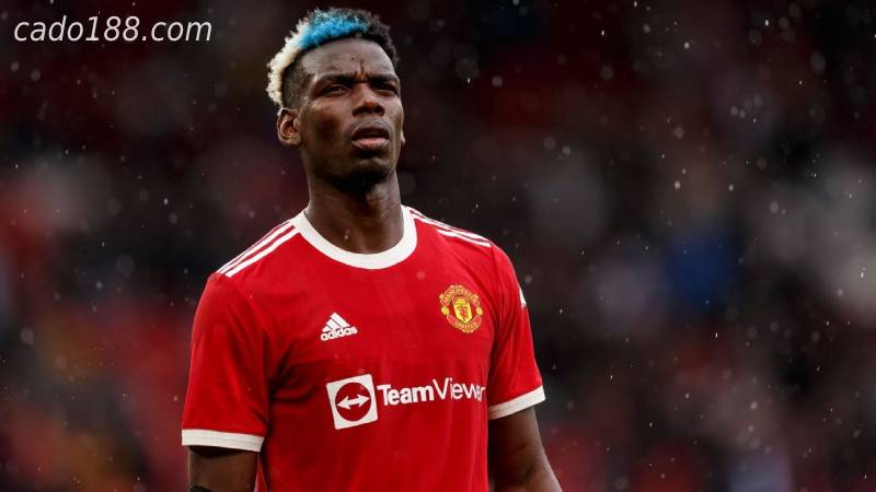 Raphael Varane đánh giá cao Pogba trong ngày trở lại