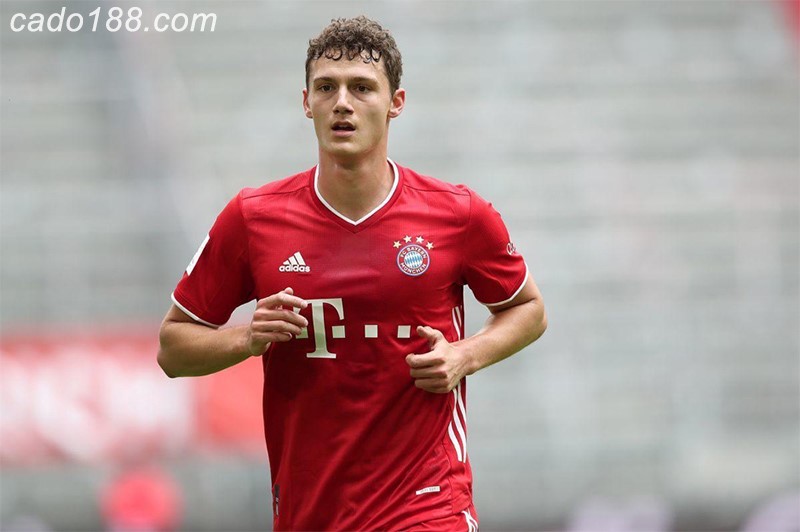 Hệ thống phòng ngự của Bayern cần cải thiện sau trận đấu này Thua sốc trước Bochum liệu có giúp Hùm xám rút kinh nghiệm