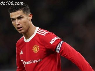 Cristiano Ronaldo ấn định thời điểm chia tay Man United