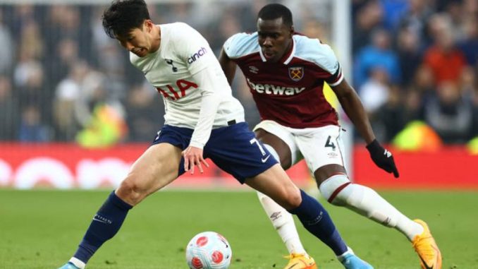 Totteham-chiem-cho-MU-2 Thắng đậm West Ham, Tottenham chiếm chỗ MU trên BXH
