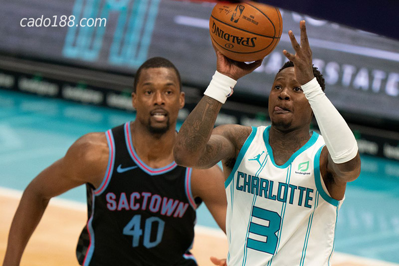 Cơn hạn chiến thắng của Sacramento Kings đã được giải toả Soi kèo bóng rổ Charlotte Hornets vs SA Kings 1/11 NBA