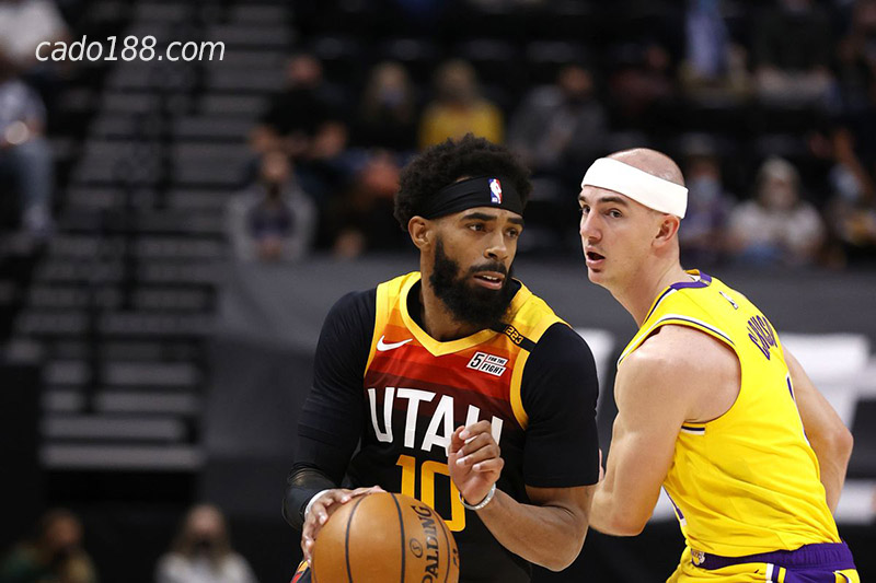 LA Lakers và Utah Jazz đều đã có những tín hiệu khả quan cho mùa giải mới Soi kèo bóng rổ Los Angeles Lakers vs Utah Jazz 5/11