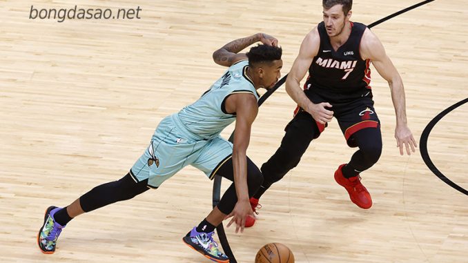 Soi kèo bóng rổ Miami Heat vs Charlotte Hornets 11/11 Soi kèo bóng rổ Miami Heat vs Charlotte Hornets 11/11