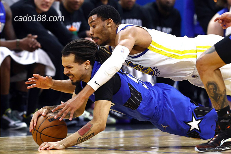 Orlando Magic sẽ chào đón vị khách Golden State Warriors đến thăm Amway Center Soi kèo bóng rổ Orlando Magic vs GS Warriors 4/11 NBA