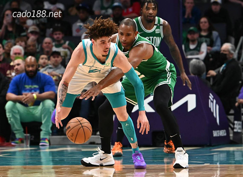 Boston Celtics sẽ tiếp tục chơi xa nhà và làm khách trên sân nhà Spectrum Center của Hornets Soi kèo bóng rổ Charlotte Hornets vs Boston Celtics