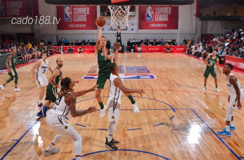 HLV Michael Malone muốn tập trung phát triển Jamal Murray sau màn trình diễn quá ấn tượng của tay ném này Soi kèo bóng rổ NBA Summer Milwaukee Bucks vs Nuggets 8_7