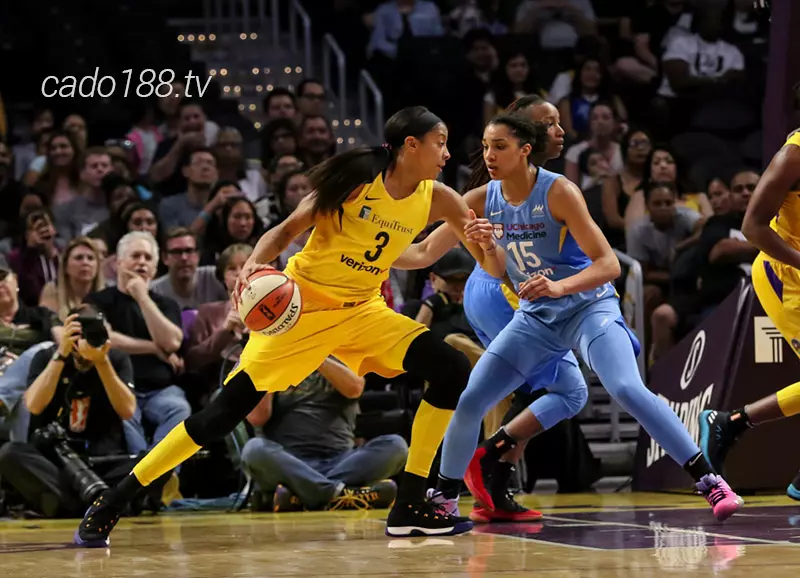 Chuỗi thắng ấn tượng của Los Angeles Sparks đã bị chặn đứng bởi Connecticut Sun trong trận đấu gần nhất Soi kèo bóng rổ WNBA Los Angeles Sparks vs Chicago Sky 30_8