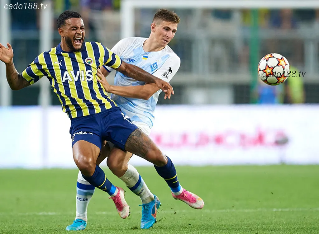 Nhận định kèo xiên 25/08 Fenerbahce vs Twente, Conference League