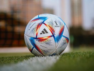 Giấc mơ về bóng đá