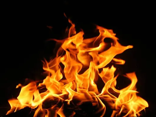 Mơ thấy lửa cháy là điềm báo gì Điềm báo mơ thấy lửa cháy