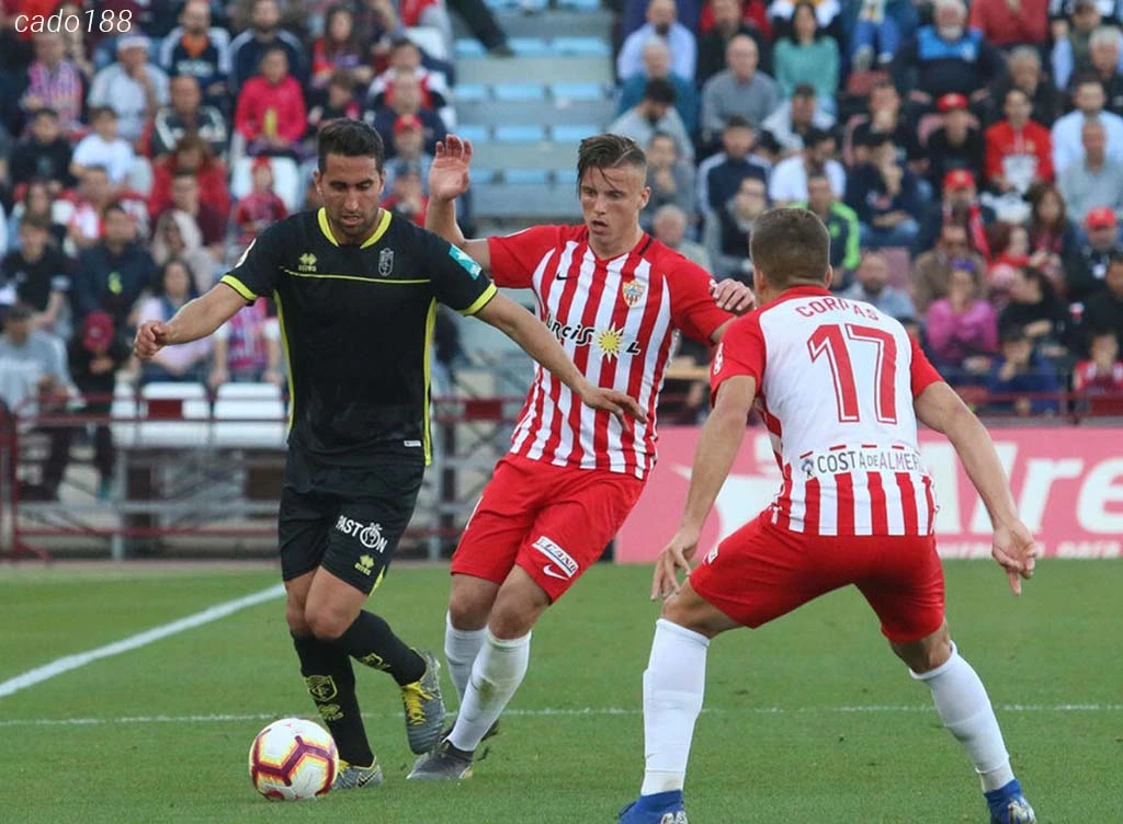 Nhận định kèo xiên ngày 01/10 Almeria vs Granada, La Liga