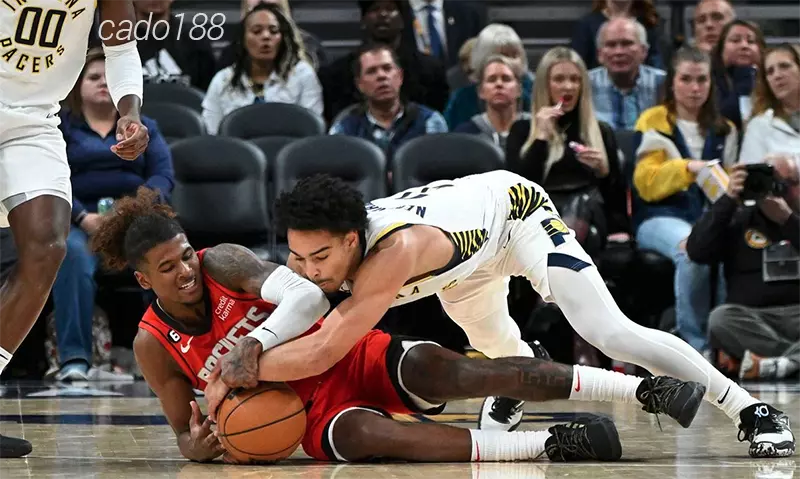 Ban huấn luyện Houston Rockets còn mang đến tin vui khi chiêu mộ thành công ngôi sao Fred VanVleet Soi kèo bóng rổ NBA Houston Rockets vs Indiana Pacers 11:10