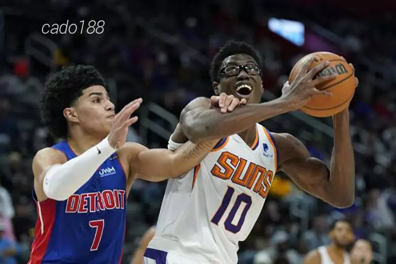 Kevin Durant đã có nhiều thời gian hơn để tăng sự ăn ý bên cạnh Devin Booker cũng như bình phục chấn thương Soi kèo bóng rổ NBA Detroit Pistons vs Phoenix Suns 9_10