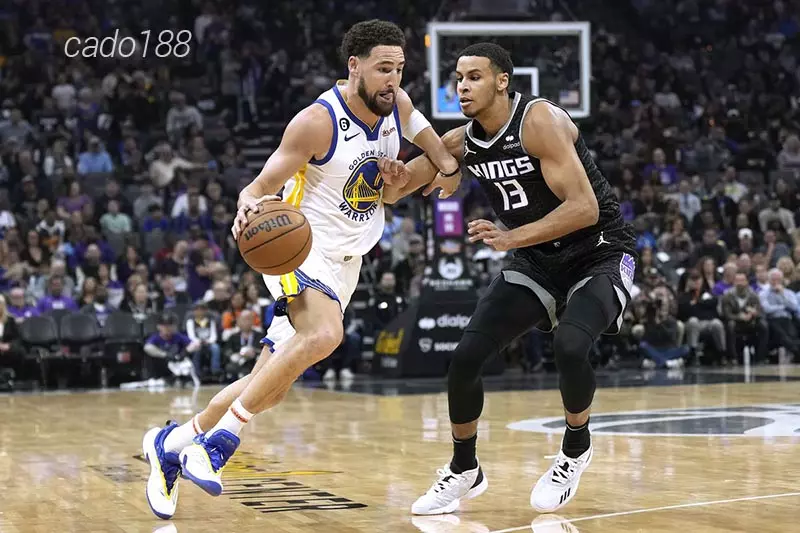 Sacramento Kings và GS Warriors đã tạo nên một trận so tài vô cùng hấp dẫn Soi kèo bóng rổ NBA GS Warriors vs Sacramento Kings 19_10