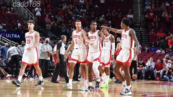 Soi kèo bóng rổ NBA Houston Rockets vs Miami Heat ngày 21_10 Soi kèo bóng rổ NBA Houston Rockets vs Miami Heat ngày 21_10