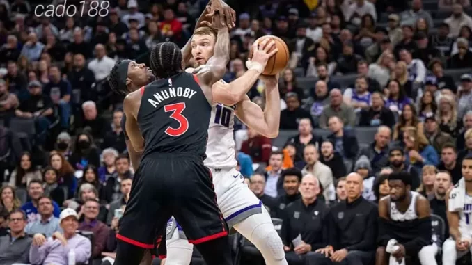Soi kèo bóng rổ NBA Toronto Raptors vs Sacramento Kings 9_10 Soi kèo bóng rổ NBA Toronto Raptors vs Sacramento Kings 9_10
