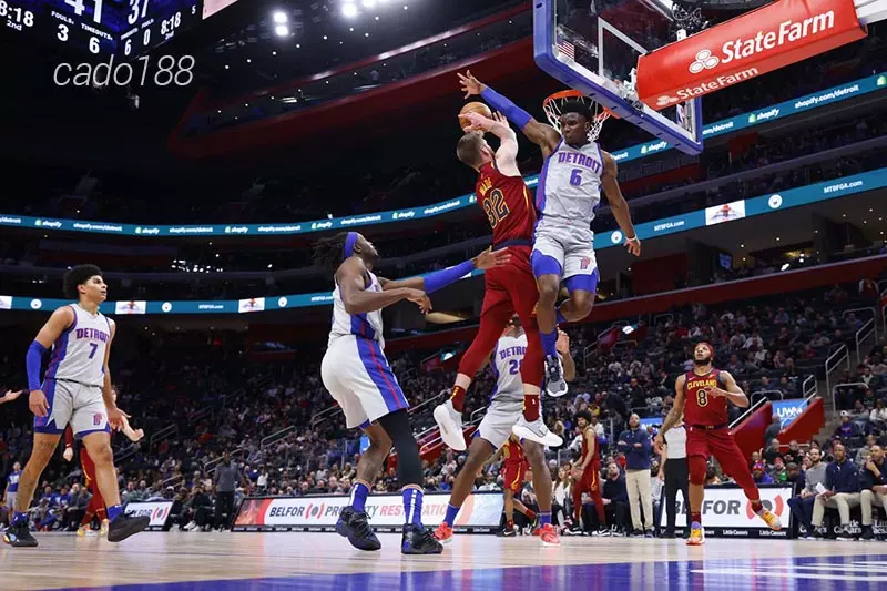 Không bất ngờ khi đây tiếp tục là mùa giải mà Detroit Pistons tank điểm trên BXH Soi kèo bóng rổ Cleveland Cavaliers vs Detroit Pistons 18_11